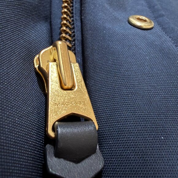 MACKAGE EDWARD-FZ 2-in-1 down parka with hooded bib and natural fur XXL (44) - Picture 12 of 14